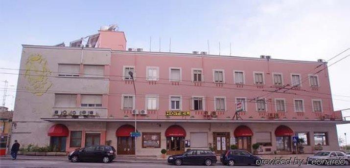 Grande Albergo Abruzzo К'єті Екстер'єр фото