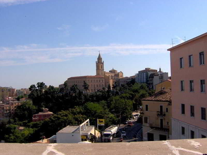 Grande Albergo Abruzzo К'єті Екстер'єр фото